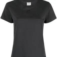 Футболка с вышитым логотипом