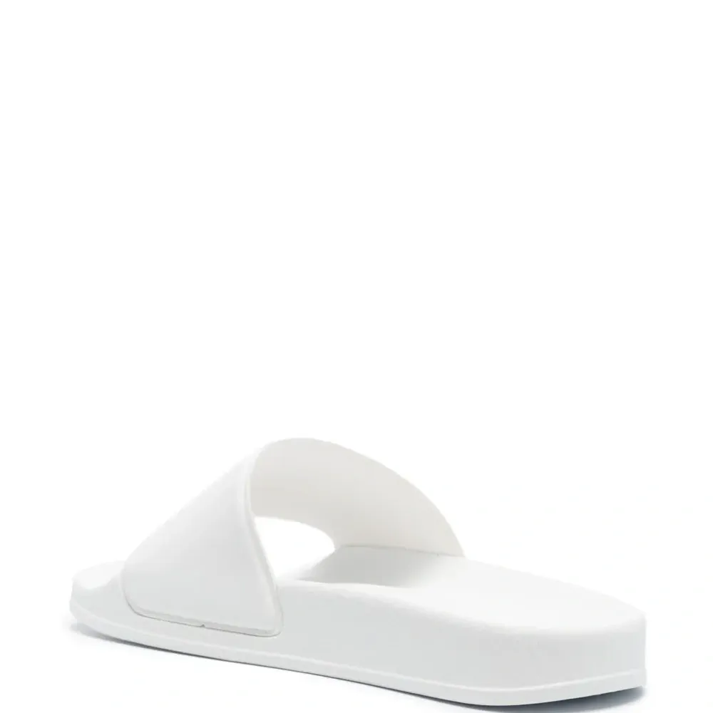 шлепанцы с тисненым логотипом