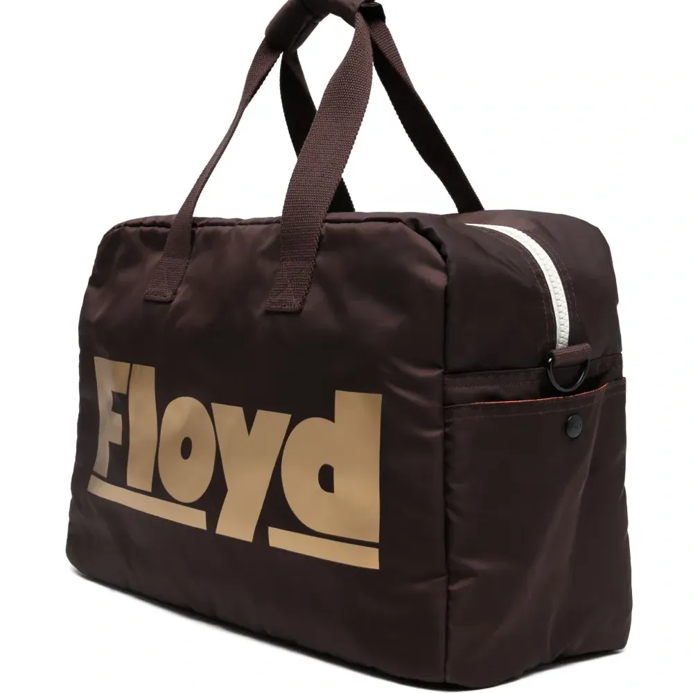 Дорожная сумка с логотипом