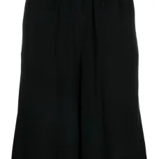 Креповые шорты с нашивкой-логотипом