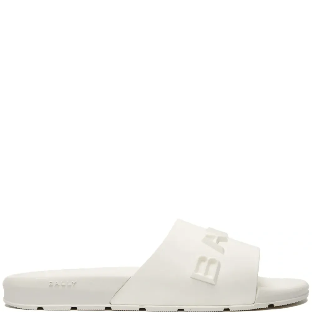 Шлепанцы с тисненым логотипом Шлепанцы с тисненым логотипом