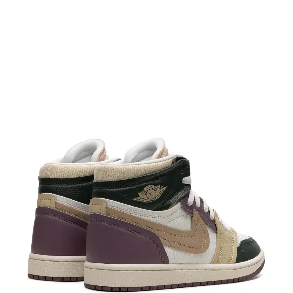 Кроссовки Air Jordan 1 High Galactic Jade Кроссовки Air Jordan 1 High Galactic Jade