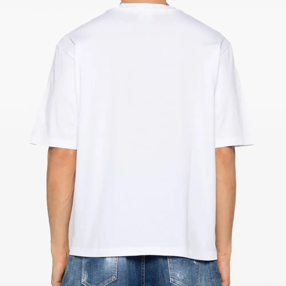 Футболка с логотипом