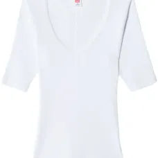 Футболка с U-образным вырезом