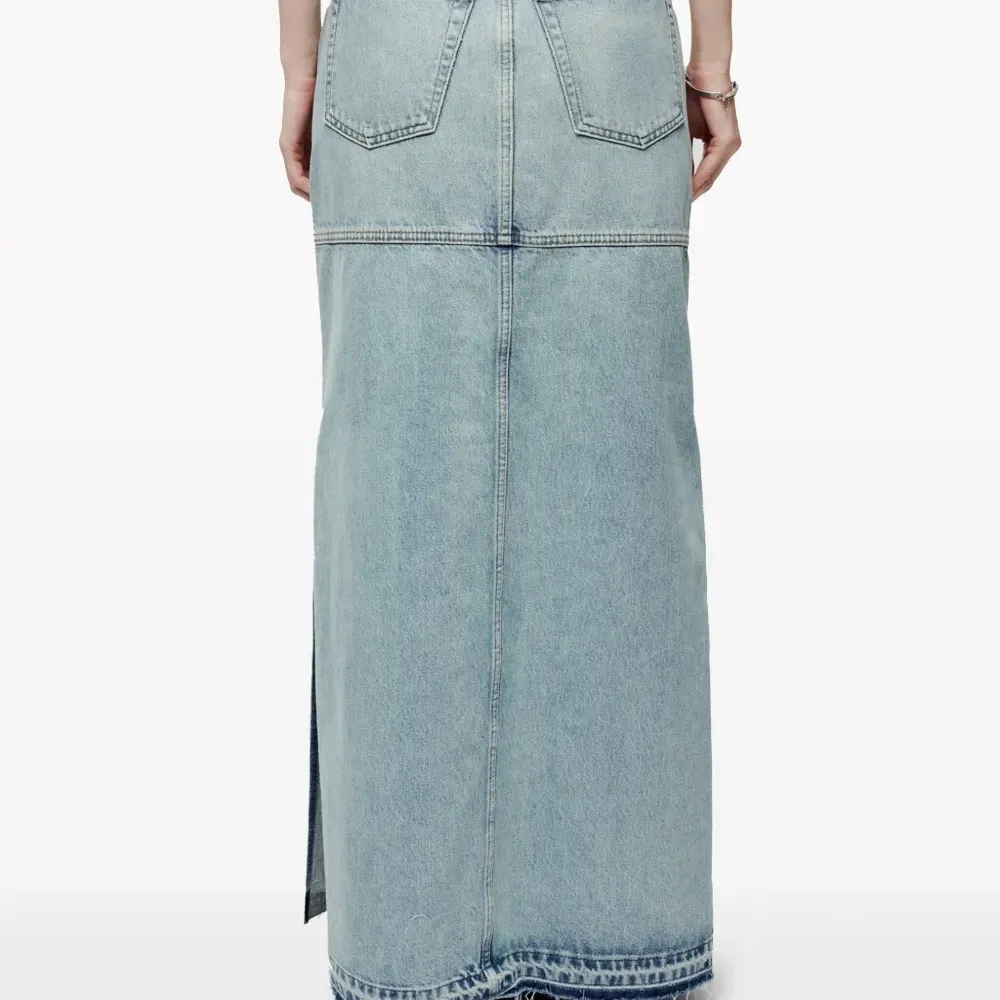 Джинсовая юбка макси с разрезом Джинсовая юбка макси с разрезом