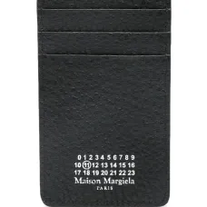 Картхолдер с декоративной строчкой