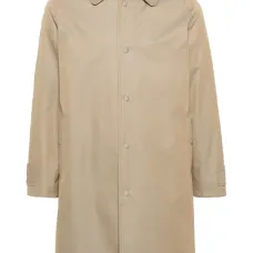 Непромокаемое пальто