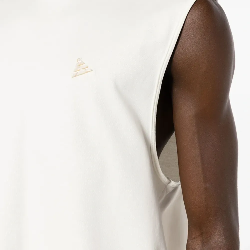 Топ с логотипом