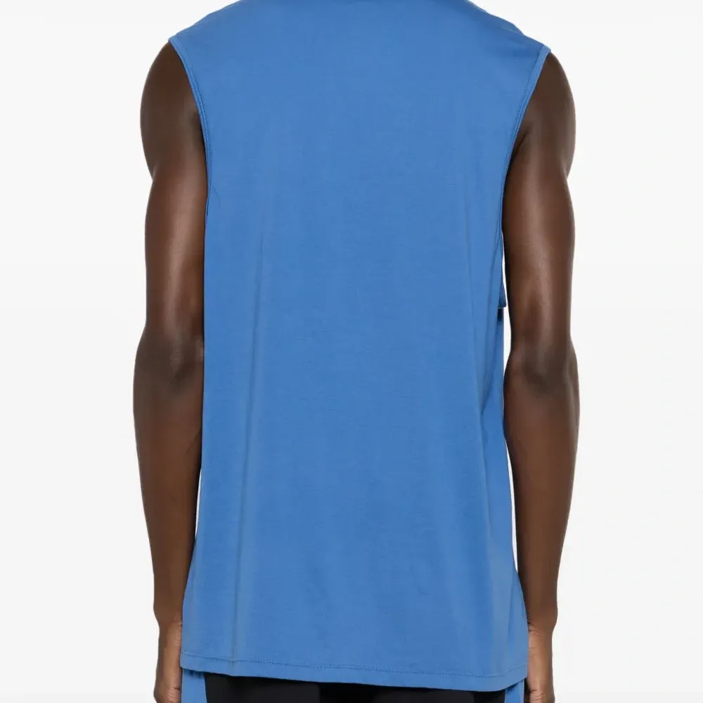 Топ с логотипом