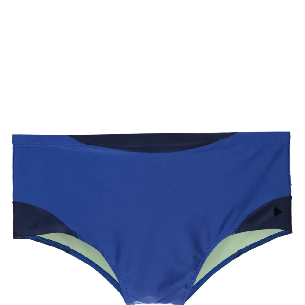 Плавки-шорты со вставками