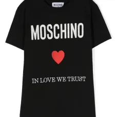 Футболка с вышитым логотипом