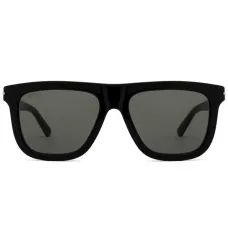 Солнцезащитные очки с логотипом