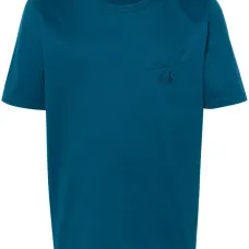 Футболка с вышитым логотипом