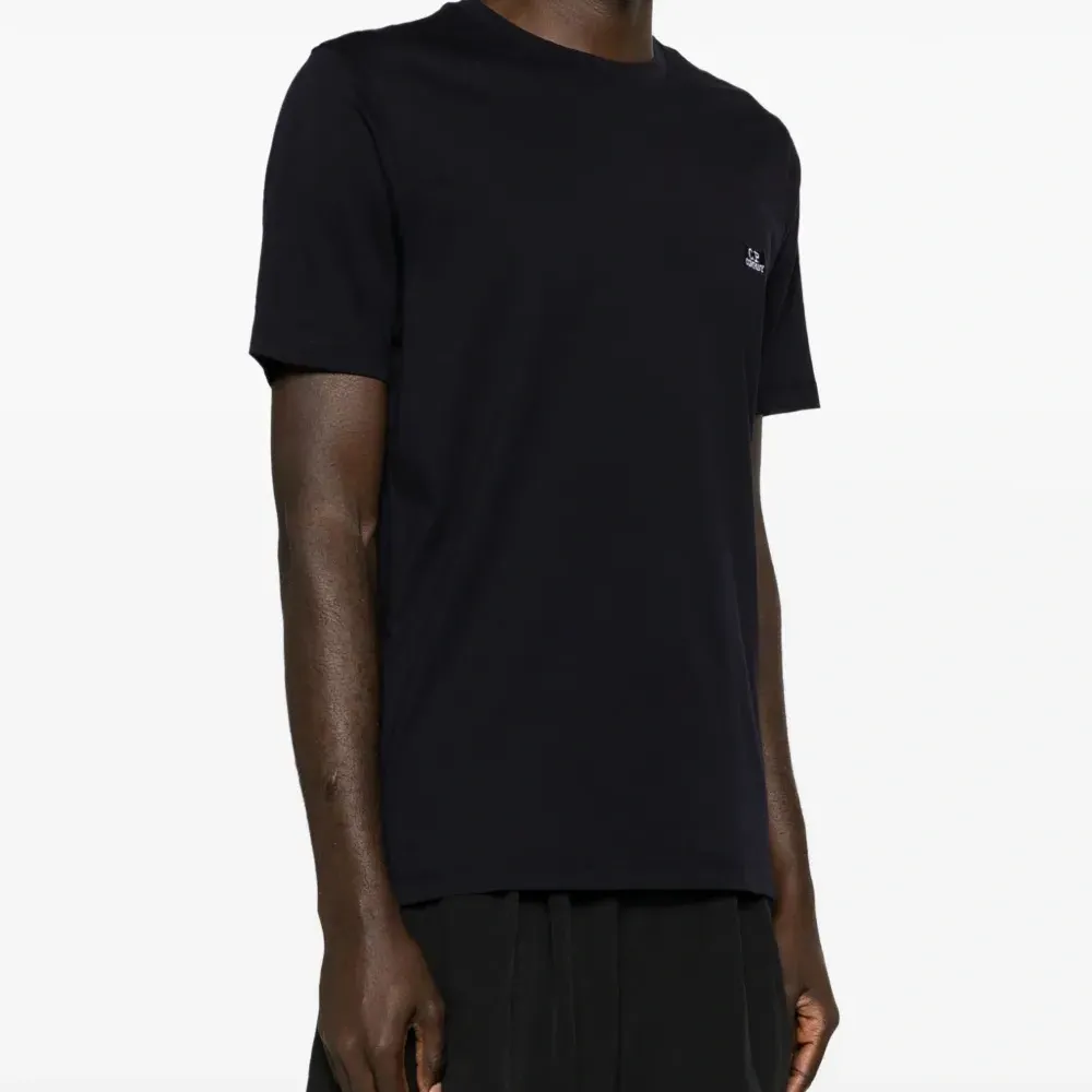 Футболка с нашивкой-логотипом Футболка с нашивкой-логотипом