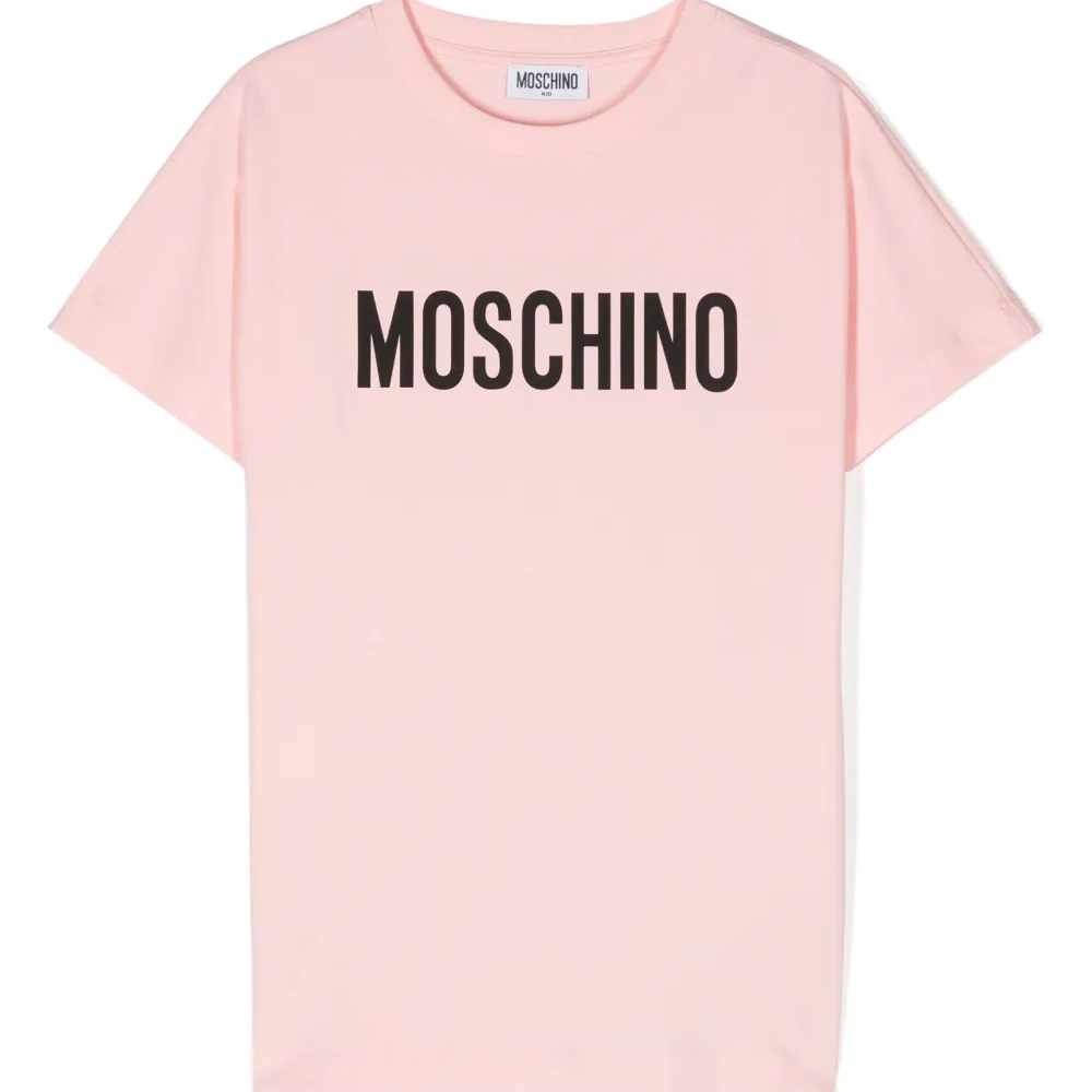 Футболка с логотипом