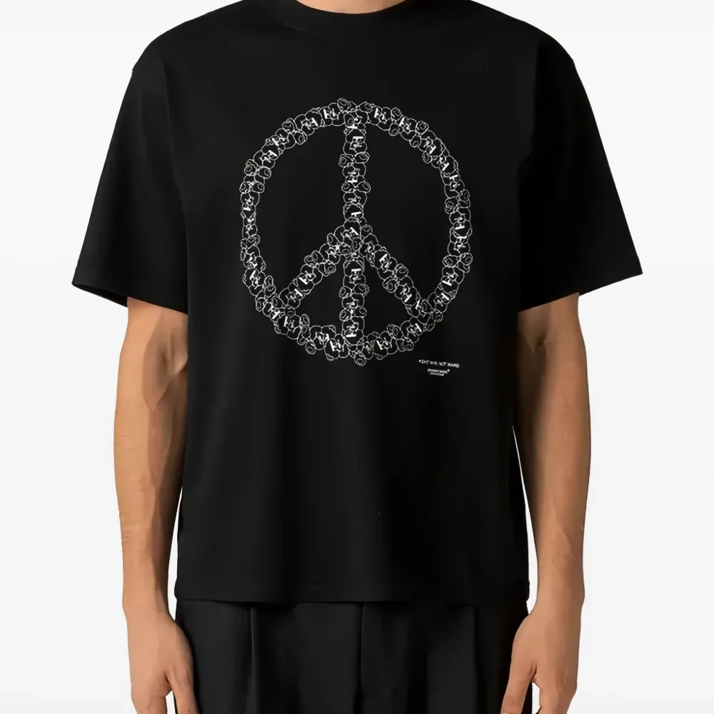 Футболка с изображением знака мира