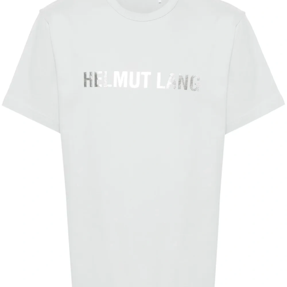 Футболка с эффектом металлик