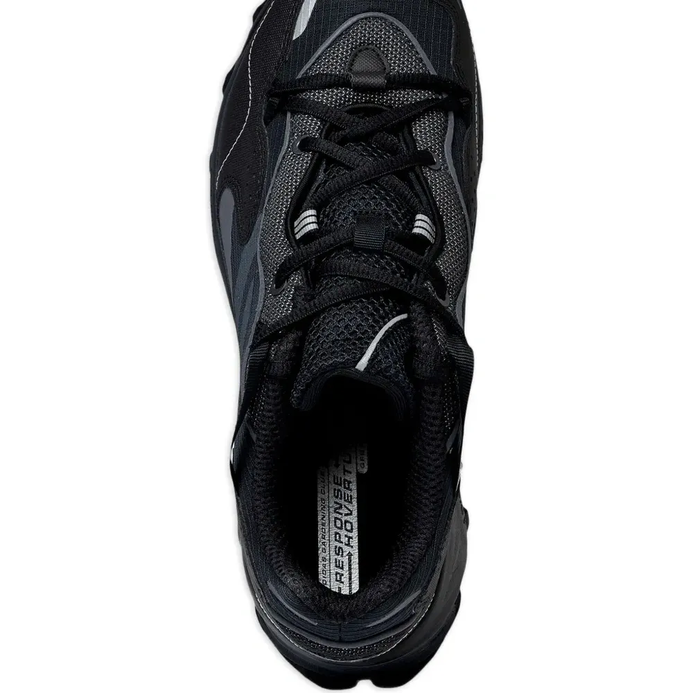 Кроссовки Response Hoverturf