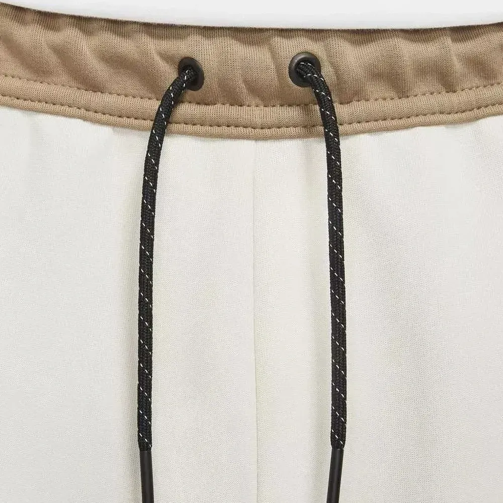 Спортивные брюки из технологичного флиса