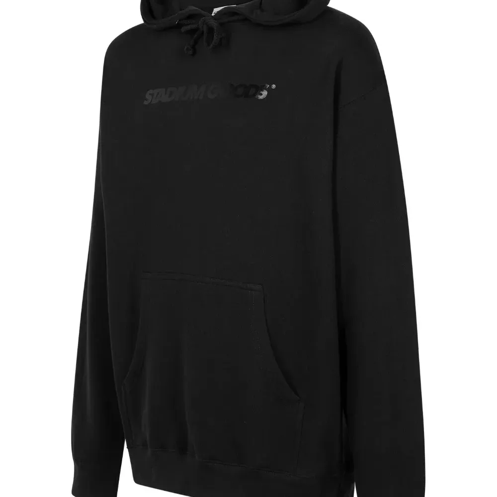 Футболка с логотипом