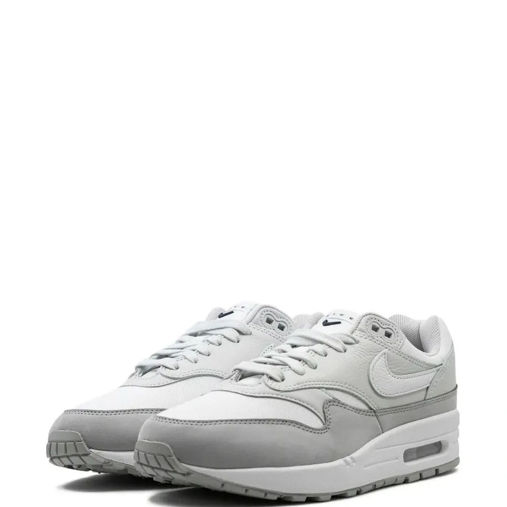 Кроссовки Air Max 1 '87 LX 'Light Smoke Grey'