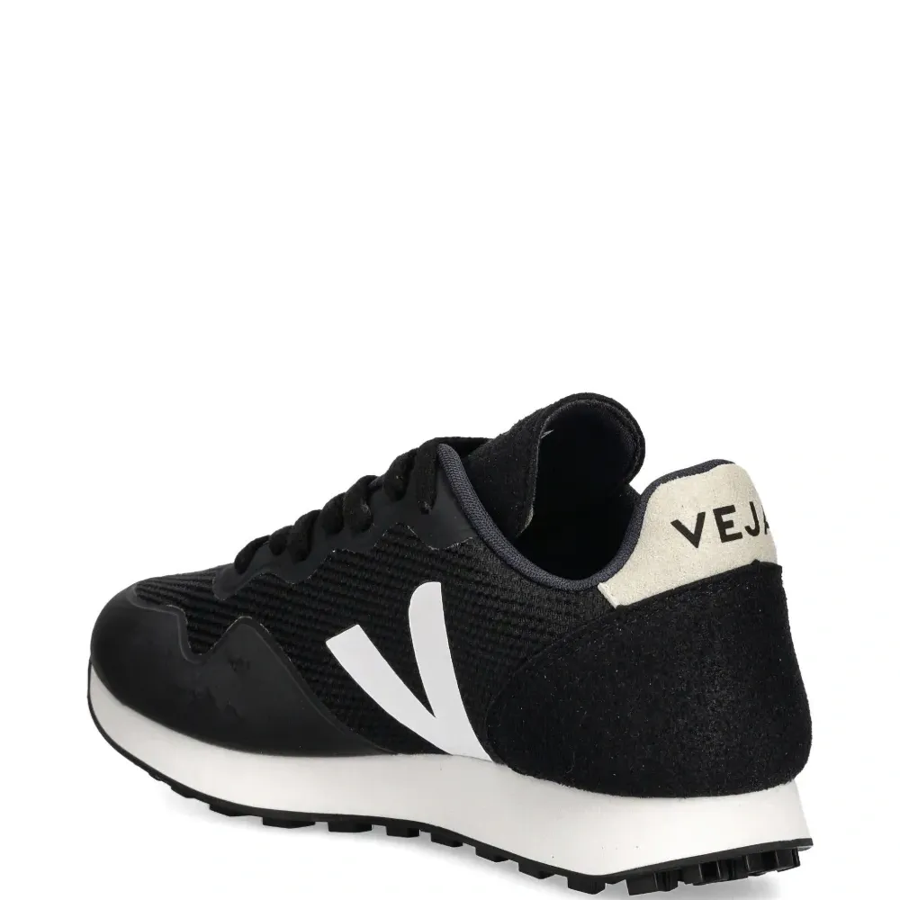 Кроссовки SDU с логотипом