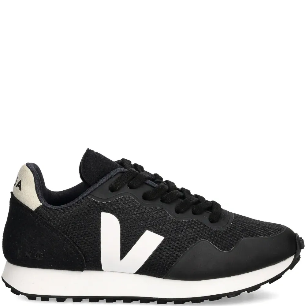 Кроссовки SDU с логотипом