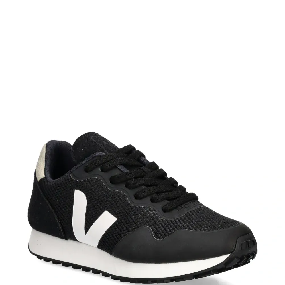 Кроссовки SDU с логотипом