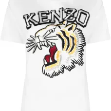 Футболка с вышитым логотипом Футболка с вышитым логотипом