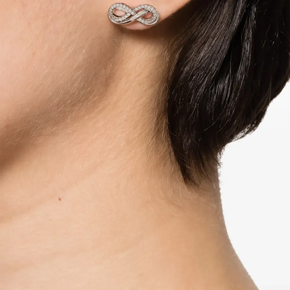 Серьги-гвоздики Hyperbola Серьги-гвоздики Hyperbola