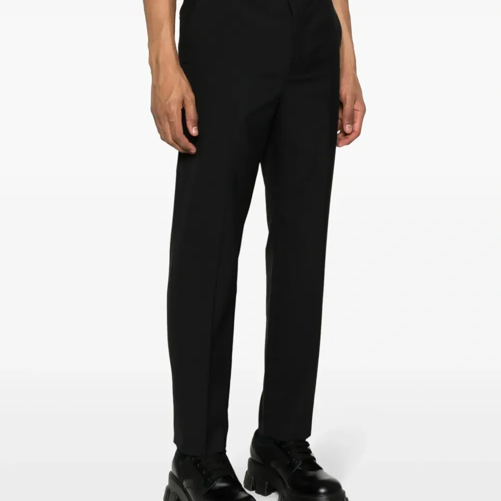 Брюки Melton строгого кроя