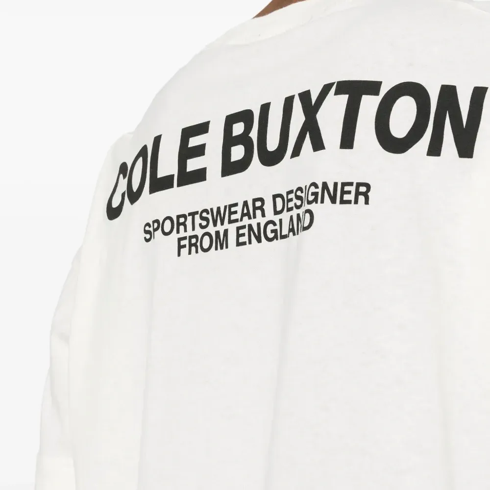 Футболка с логотипом