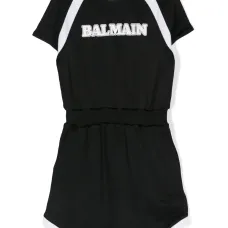 Платье с короткими рукавами и логотипом