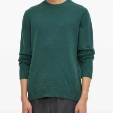 Свитер в рубчик с круглым вырезом