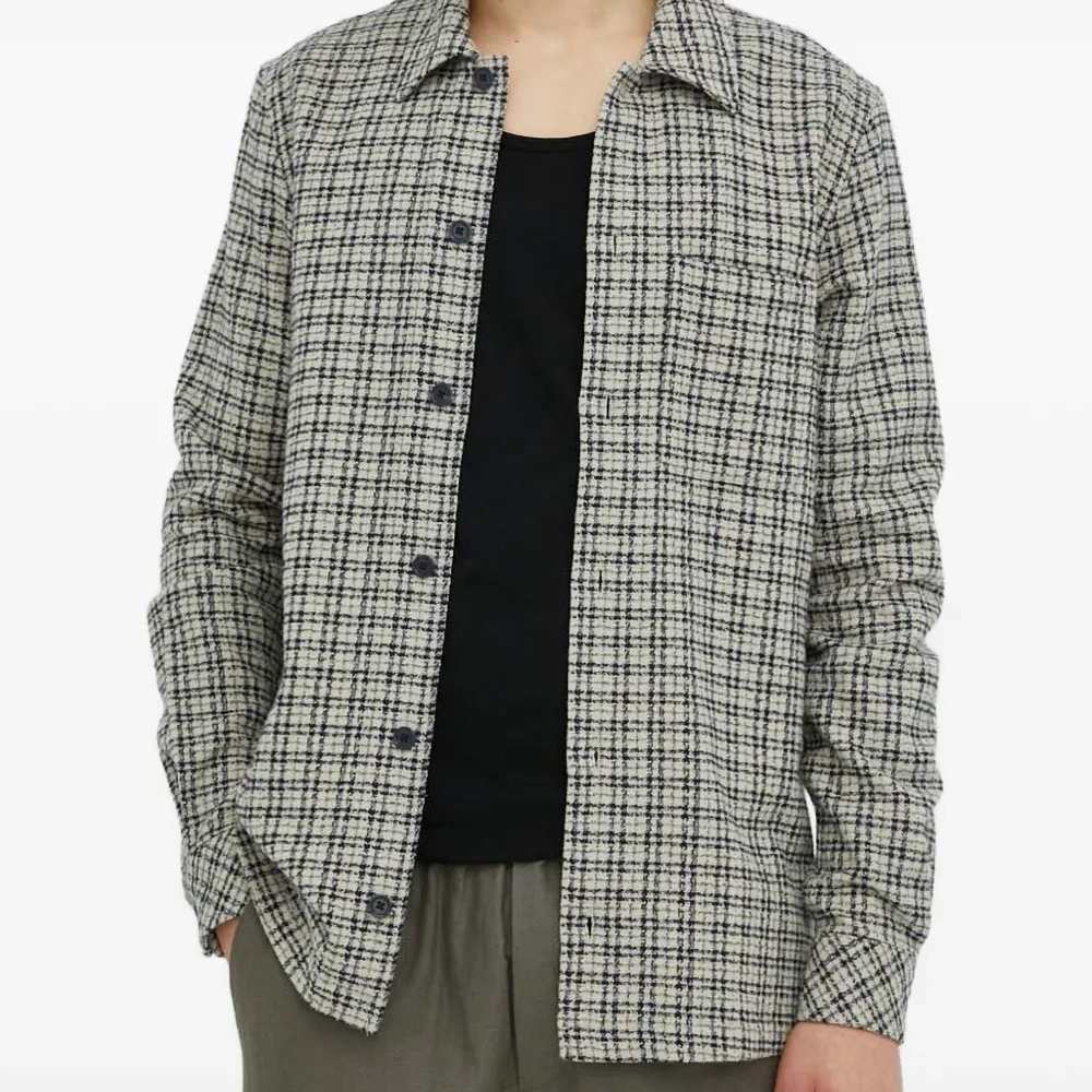 Клетчатая рубашка на пуговицах