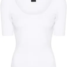 Футболка с вышитым логотипом