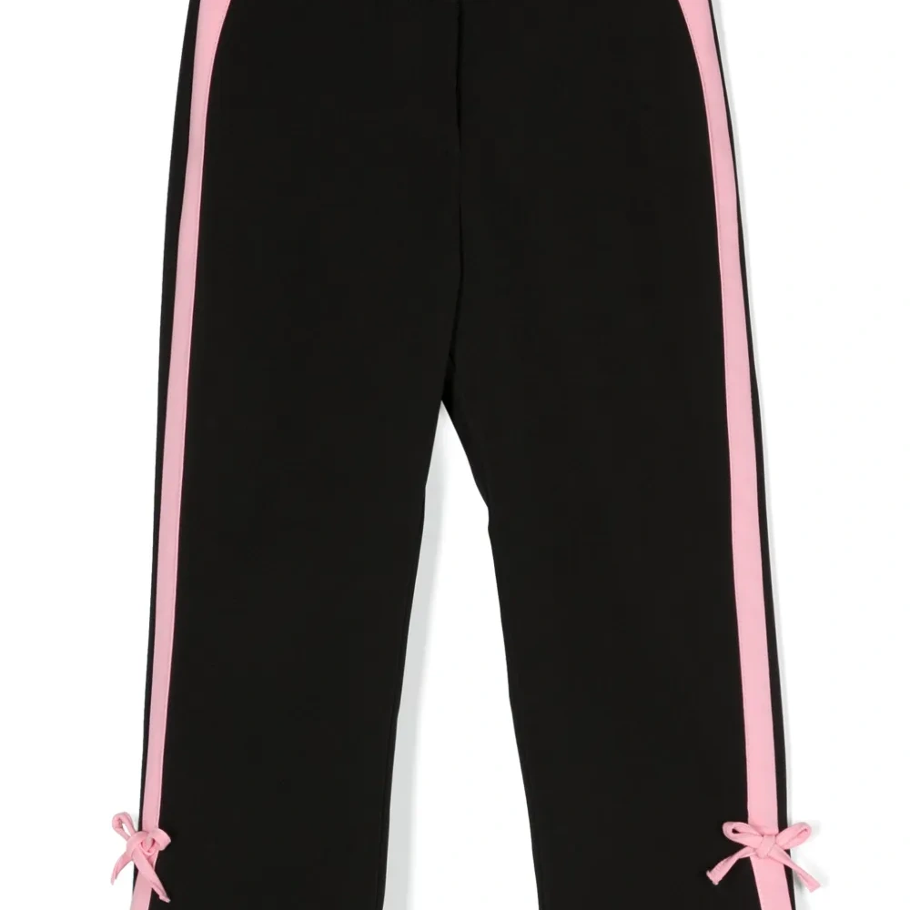 Прямые брюки с лампасами