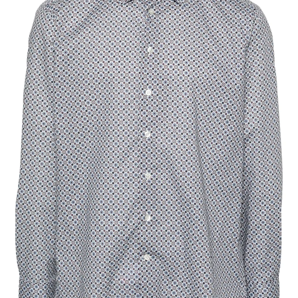 Рубашка с графичным принтом