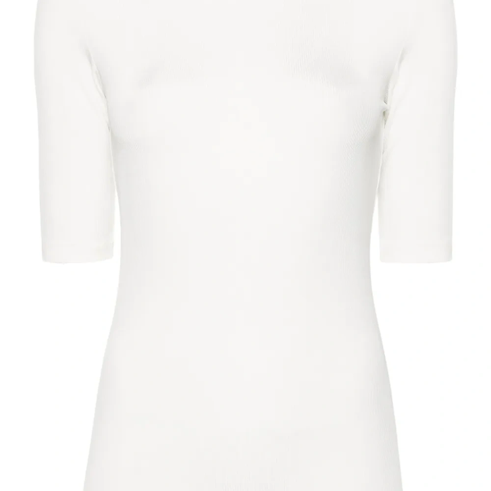 Топ с вырезами