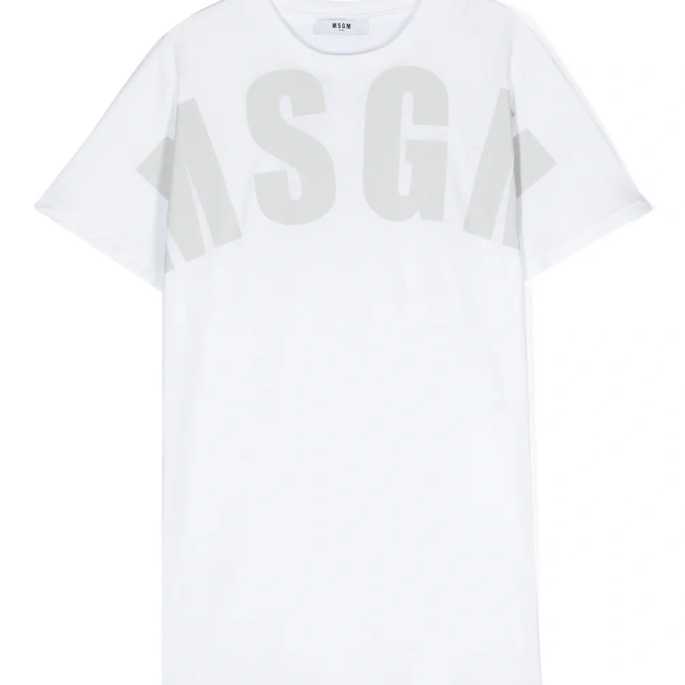 Футболка с логотипом