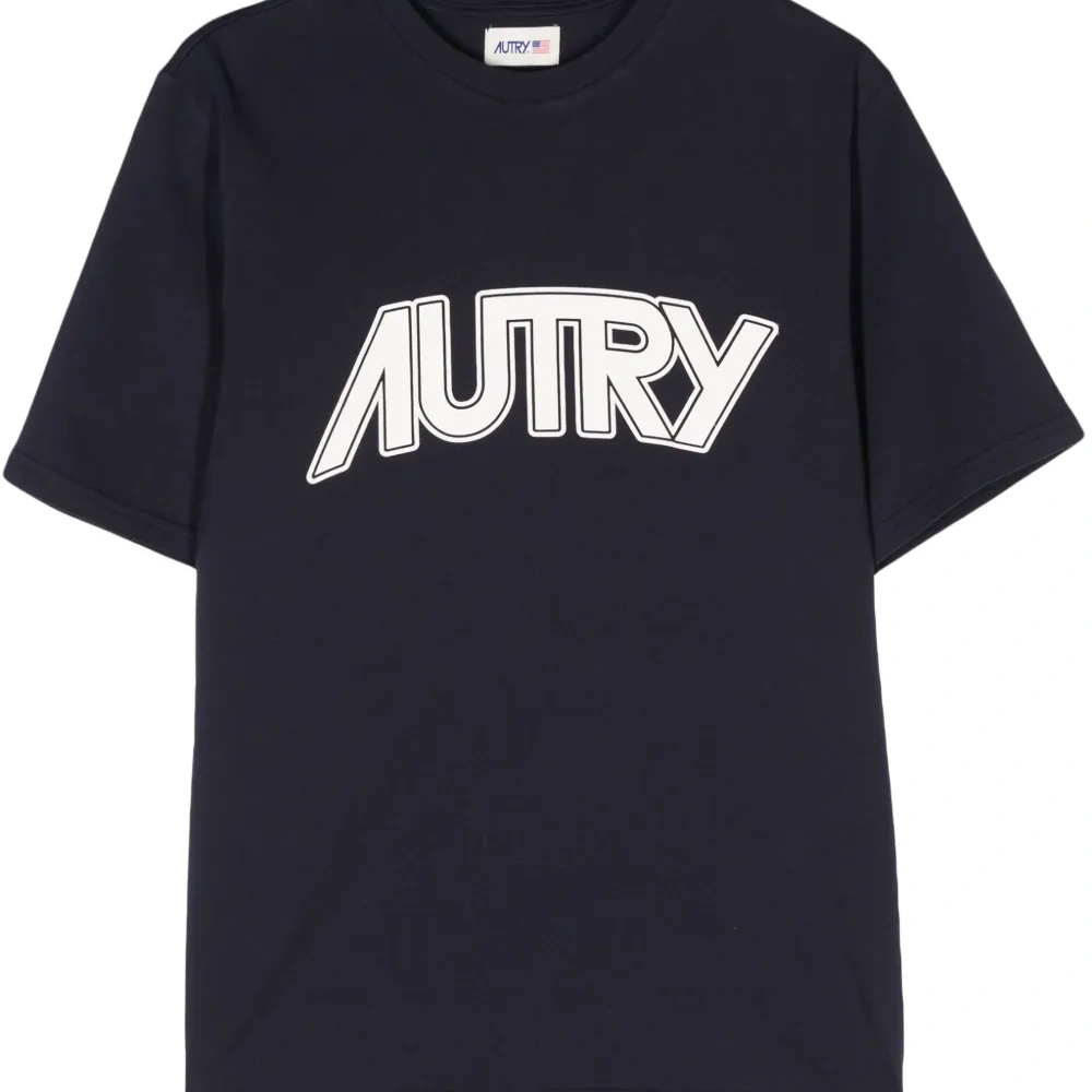 Футболка с логотипом