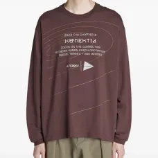 Джемпер с графическим принтом и длинными рукавами