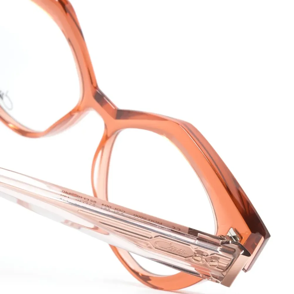 Очки 5000 в оправе 'кошачий глаз' Очки 5000 в оправе 'кошачий глаз'