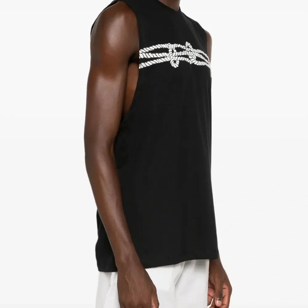 Топ с принтом Топ с принтом