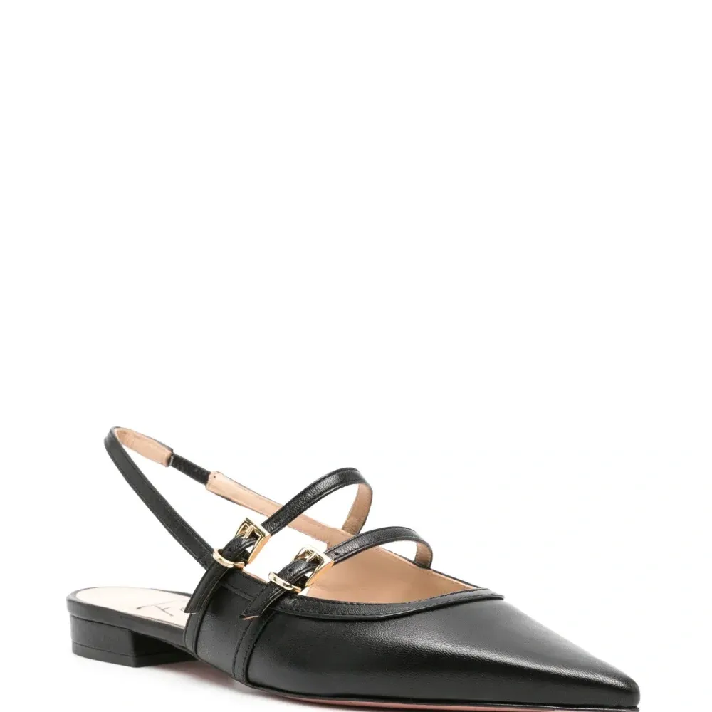 Туфли Coimbra с ремешком на пятке