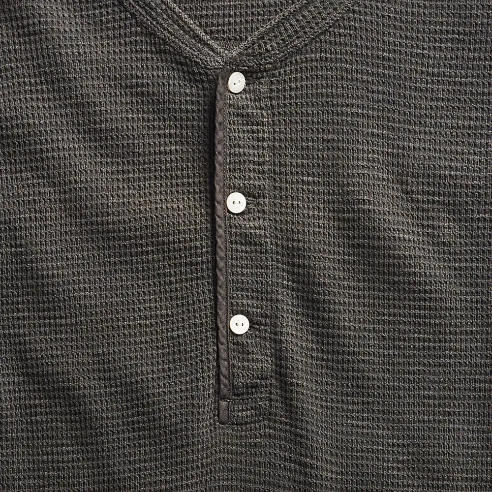 Футболка хенли