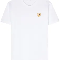 Футболка с нашивкой