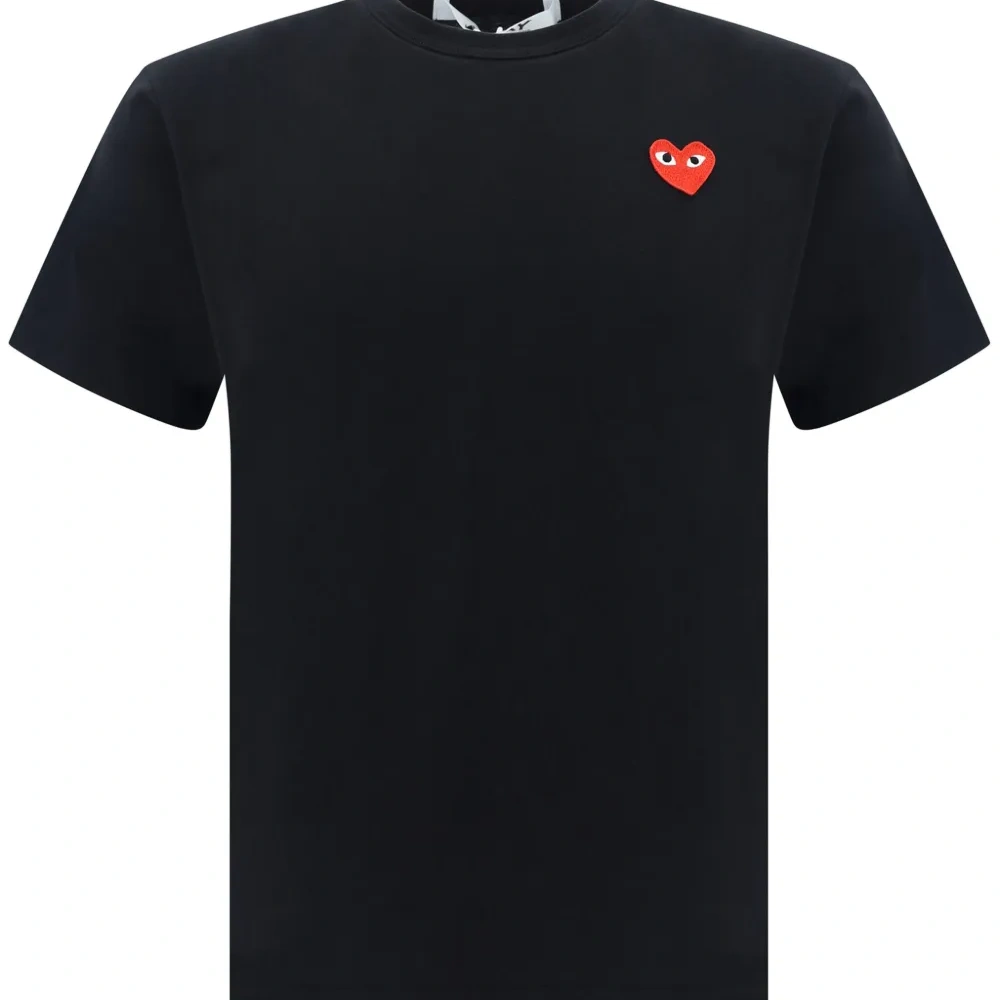 Футболка с нашивкой