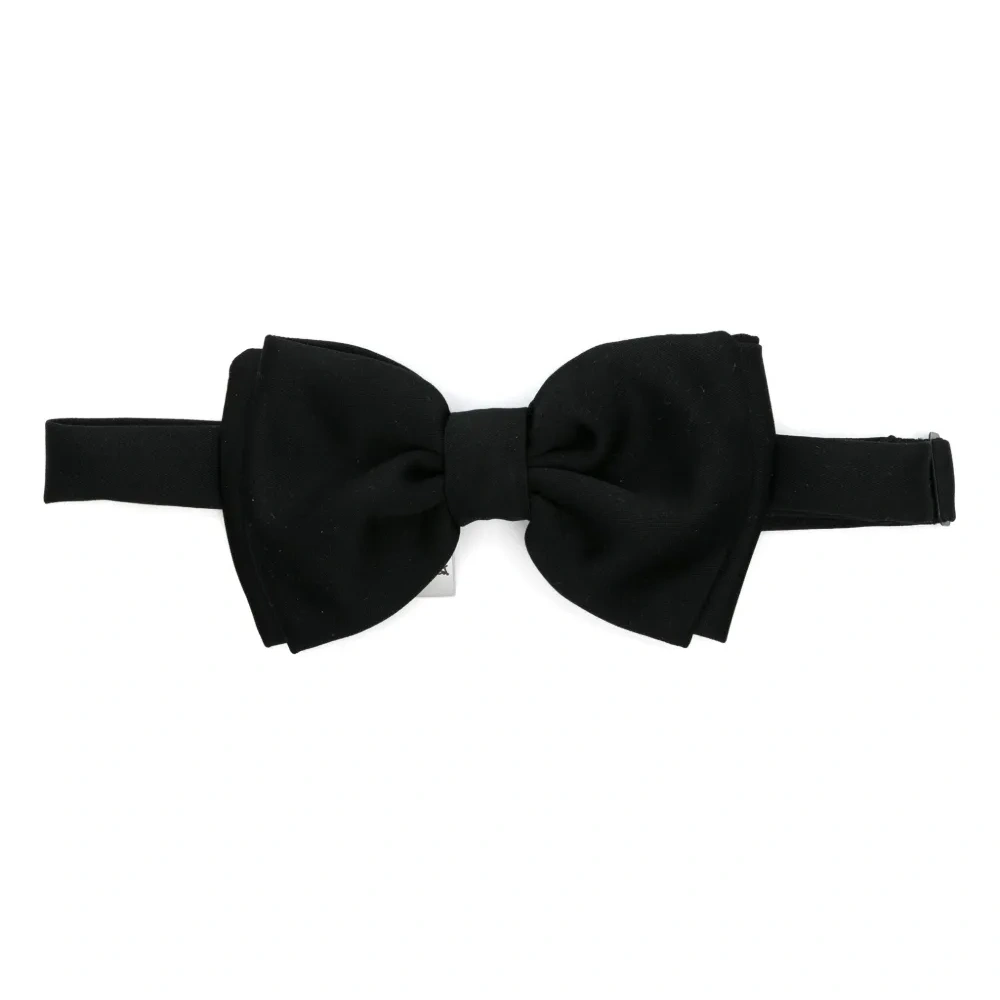 Атласный галстук-бабочка