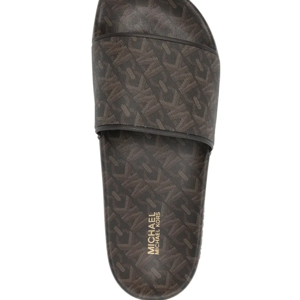 Шлепанцы Gilmore с логотипом